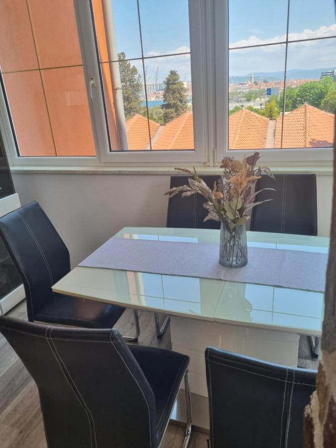 Apartma Lumas Koper Exterior foto